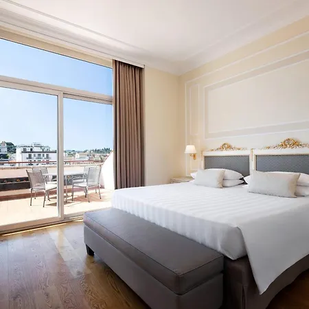Sina Medici, Autograph Collection Hotel 5*