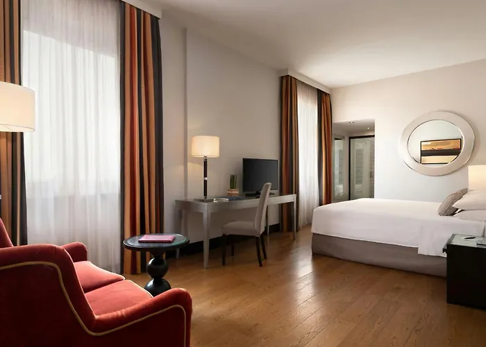 西纳维拉美迪齐傲途格精选酒店 酒店